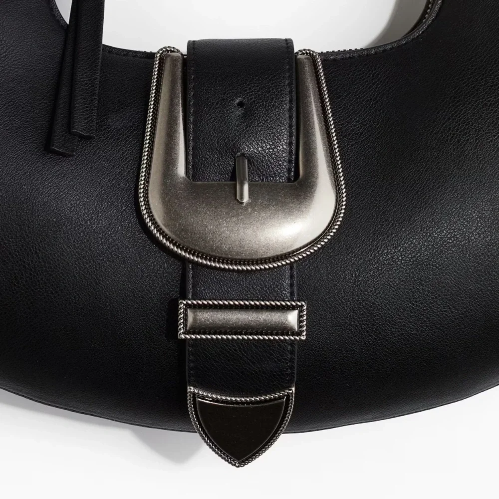 FRINGED SHOULDER‎ BAG Black Leather Women's Bag